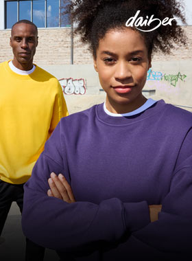 Entdecke neue T-Shirts, Sweatshirts usw.