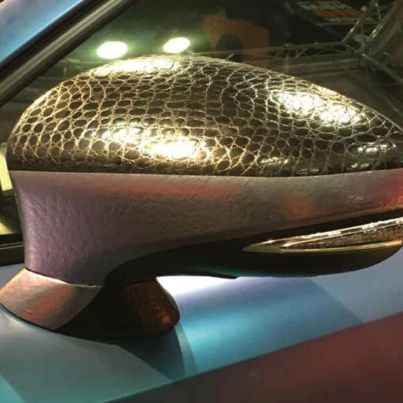 Orafol ORACAL® 975CR Premium Structure Cast (Crocodile)