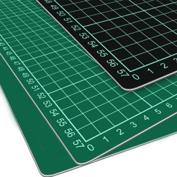  Schneide- und Schreibunterlagen, 3-lagig