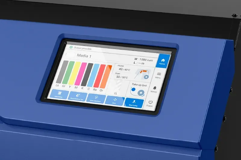 Roland TrueVIS VG4 Touchdisplay mit intuitiver Druckersteuerung und Farbanzeige